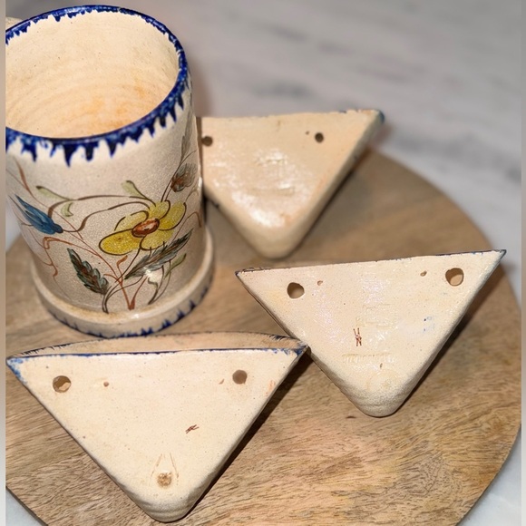 Hand Crafted Pottery from Brazil. Set of 4 Mug and 3 Wall pieces. - Picture 2 of 6